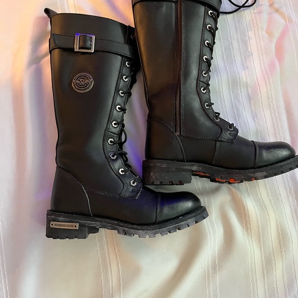 Milwaukee leather boots size 8 . - Picture 2 of 5